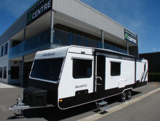 NEW - Leisure Line - Quartz - 906 SE - Walk Around Bed 